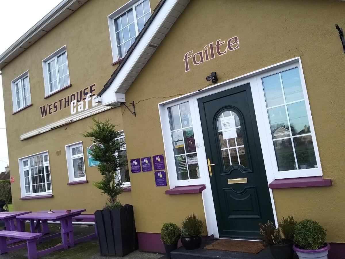 Bed and Breakfast Westhouse Cafe N39 E0A6 Longford Exterior foto